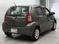 Toyota PASSO лот № 30575 оценка 4  с аукциона в Японии 1