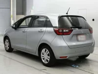 Honda FIT лот № 30577 оценка 4  с аукциона в Японии 5