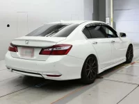 Honda ACCORD лот № 30580 оценка 4.5  с аукциона в Японии 1