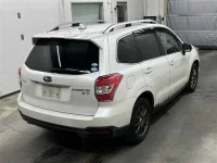 Subaru FORESTER лот № 90144 оценка 3.5  с аукциона в Японии 4