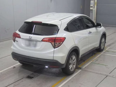 Honda VEZEL  с аукциона в Японии