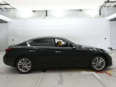 Nissan SKYLINE  с аукциона в Японии