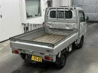 Suzuki CARRY TRUCK лот № 90154 оценка 3.5  с аукциона в Японии 4
