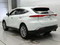 Toyota HARRIER лот № 30595 оценка 4  с аукциона в Японии 5