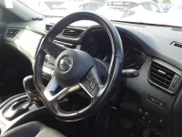 Nissan X-TRAIL лот № 30597 оценка 4  с аукциона в Японии 8