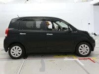 Toyota PORTE лот № 30604 оценка 4  с аукциона в Японии 2
