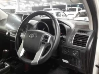 Toyota LAND CRUISER PRADO лот № 30608 оценка 4  с аукциона в Японии 8