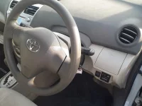 Toyota BELTA лот № 30611 оценка 4  с аукциона в Японии 8