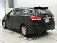 Toyota WISH лот № 30613 оценка 3.5  с аукциона в Японии 5