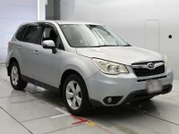 Subaru FORESTER лот № 30617 оценка 3.5  с аукциона в Японии 4