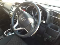 Honda FIT лот № 30620 оценка 4  с аукциона в Японии 8