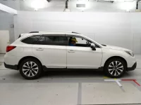 Subaru LEGACY OUTBACK лот № 30630 оценка 4  с аукциона в Японии 2