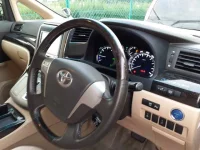 Toyota ALPHARD лот № 30636 оценка 4  с аукциона в Японии 8