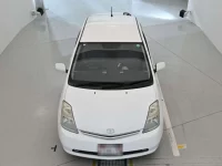 Toyota PRIUS лот № 30647 оценка R  с аукциона в Японии 6