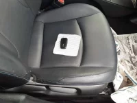 Toyota PRIUS лот № 30648 оценка 3.5  с аукциона в Японии 9