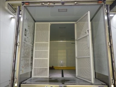 Isuzu ELF  с аукциона в Японии