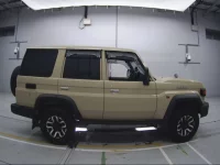 Toyota LAND CRUISER лот № 20153 оценка 5  с аукциона в Японии 2