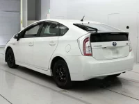 Toyota PRIUS лот № 30693 оценка R  с аукциона в Японии 5