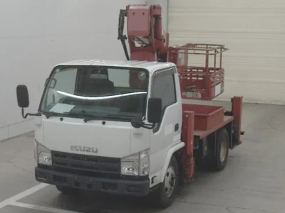 Isuzu ELF  с аукциона в Японии