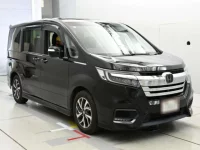 Honda STEP WAGON лот № 30702 оценка 4.5  с аукциона в Японии 4