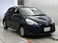 Toyota VITZ лот № 30705 оценка 4  с аукциона в Японии 4