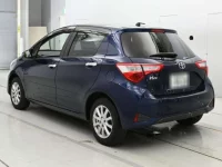 Toyota VITZ лот № 30705 оценка 4  с аукциона в Японии 5