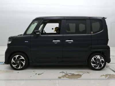 Suzuki SPACIA  с аукциона в Японии