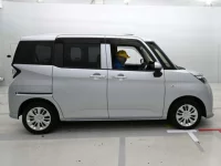 Toyota TANK лот № 30725 оценка 3.5  с аукциона в Японии 2