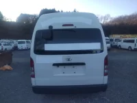 Toyota HIACE лот № 9281 оценка 3.5  с аукциона в Японии 3