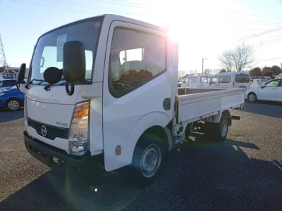 Nissan ATLAS  с аукциона в Японии