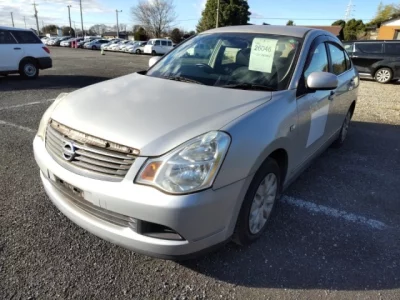 Nissan SYLPHY  с аукциона в Японии