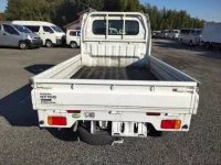 Nissan CLIPPER TRUCK лот № 23079 оценка 3.5  с аукциона в Японии 3