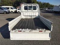 Nissan CLIPPER TRUCK лот № 23079 оценка 3.5  с аукциона в Японии 6