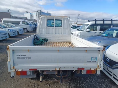 Nissan VANETTE TRUCK  с аукциона в Японии