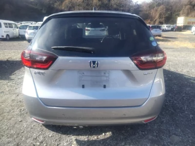 Honda FIT  с аукциона в Японии