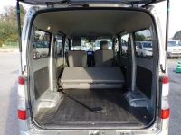 Mazda BONGO VAN лот № 22940 оценка 3.5  с аукциона в Японии 6