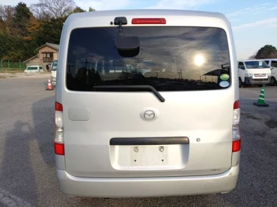 Mazda BONGO VAN  с аукциона в Японии