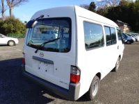 Mazda BONGO VAN лот № 26063 оценка 2  с аукциона в Японии 2