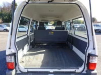 Mazda BONGO VAN лот № 26063 оценка 2  с аукциона в Японии 6