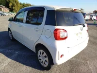 Daihatsu Boon лот № 22791 оценка 3.5  с аукциона в Японии 4