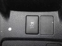 Toyota COROLLA AXIO лот № 1032 оценка 3.5  с аукциона в Японии 6