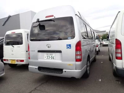 Toyota HIACE VAN  с аукциона в Японии