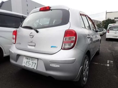 Nissan MARCH  с аукциона в Японии