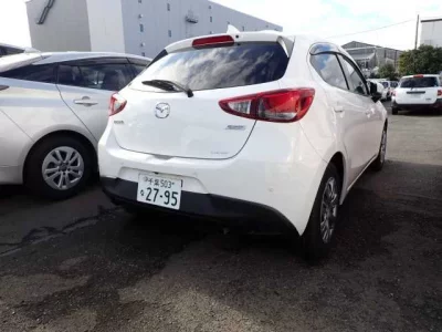 Mazda DEMIO