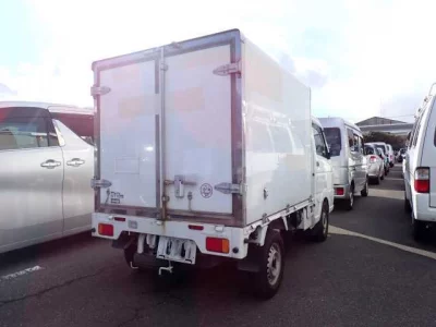 Nissan CLIPPER TRUCK