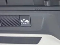 Subaru XV лот № 210 оценка 3.5  с аукциона в Японии 9