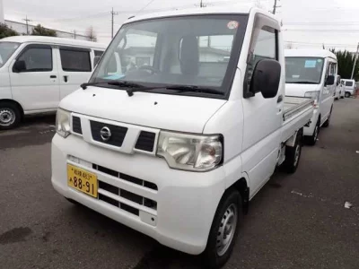 Nissan CLIPPER TRUCK