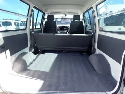 Mitsubishi DELICA  с аукциона в Японии