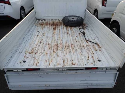 Nissan CLIPPER TRUCK