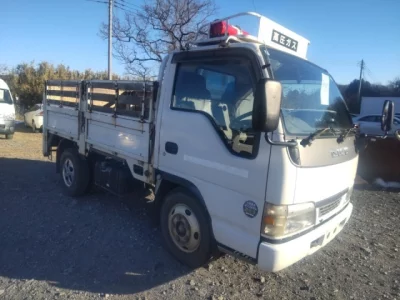 Isuzu ELF  с аукциона в Японии
